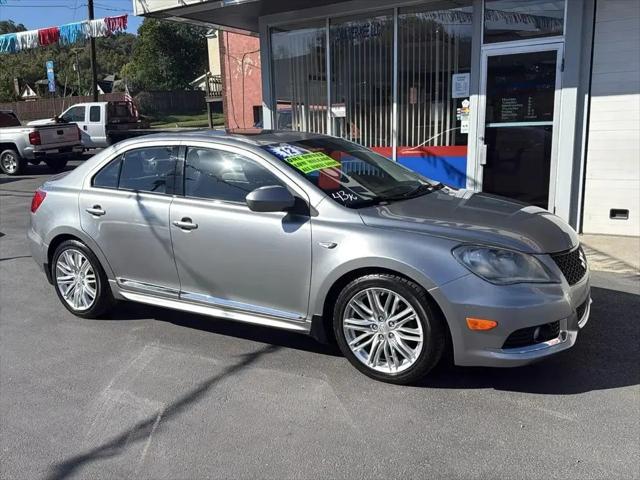 2013 Suzuki Kizashi Sport SLS for sale in Martins Ferry, OH