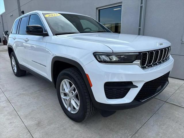 2025 Jeep Grand Cherokee Laredo X 4x4 for sale in Winona, MN