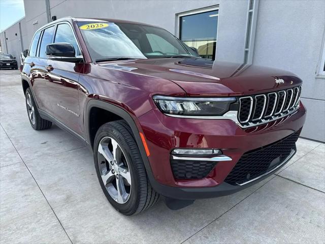 2025 Jeep Grand Cherokee Limited 4x4 for sale in Winona, MN