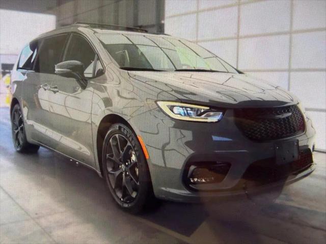2025 Chrysler Pacifica Limited for sale in Richmond, KY