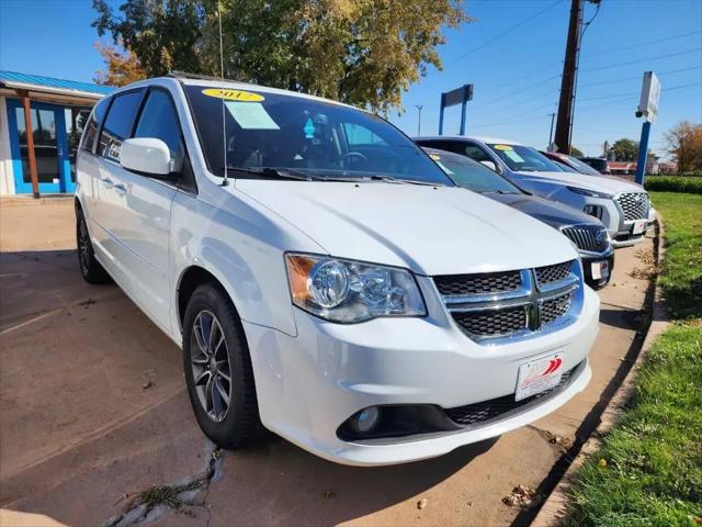 2017 Dodge Grand Caravan SXT for sale in Longmont, CO