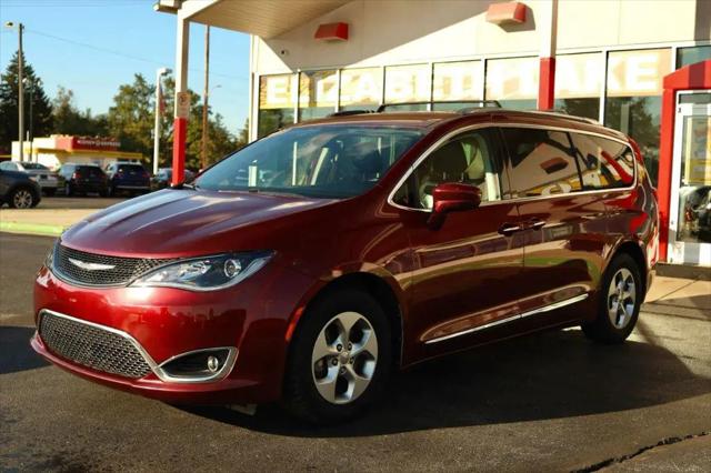 2017 Chrysler Pacifica Touring-L Plus for sale in Waterford, MI