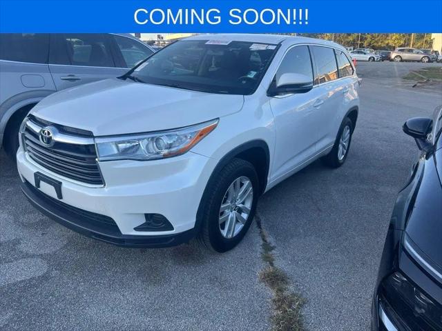 2015 Toyota Highlander LE V6 for sale in Chattanooga, TN