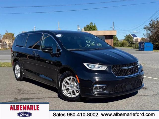 2025 Chrysler Pacifica Select for sale in Albemarle, NC