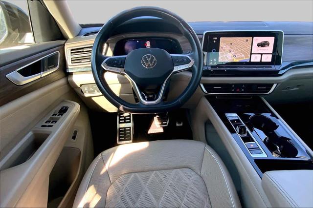 Used 2025 Volkswagen Atlas 2.0T SEL Premium R-Line For Sale in Lubbock, TX