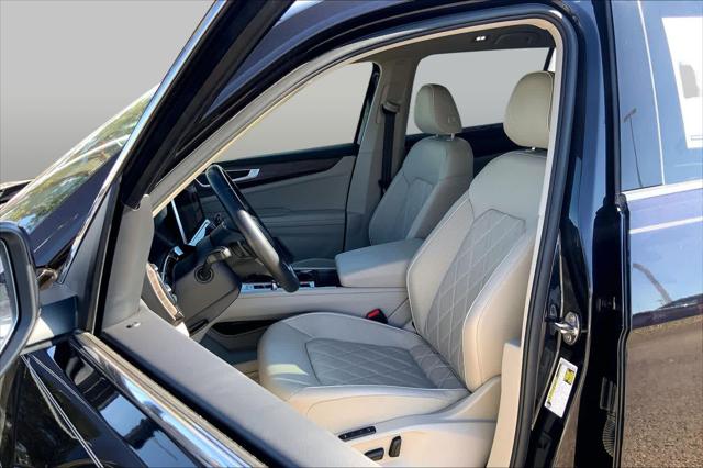 Used 2025 Volkswagen Atlas 2.0T SEL Premium R-Line For Sale in Lubbock, TX