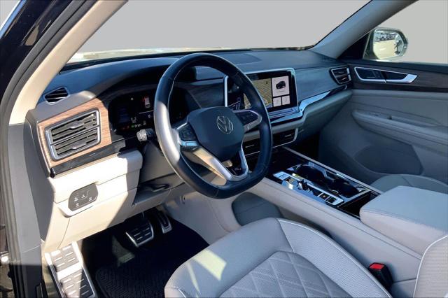 Used 2025 Volkswagen Atlas 2.0T SEL Premium R-Line For Sale in Lubbock, TX