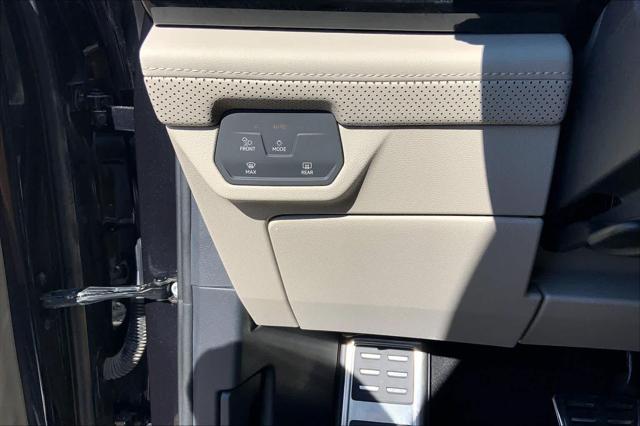 Used 2025 Volkswagen Atlas 2.0T SEL Premium R-Line For Sale in Lubbock, TX