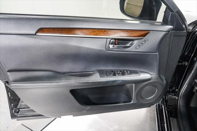 2015 Lexus ES 350 4dr Sdn