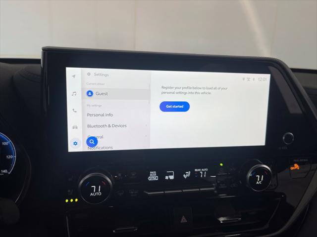 2026 Toyota Highlander Hybrid Platinum