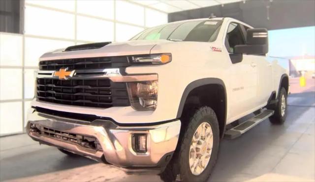 2024 Chevrolet Silverado 2500HD 4WD Crew Cab Standard Bed LT for sale in Mooresville, IN