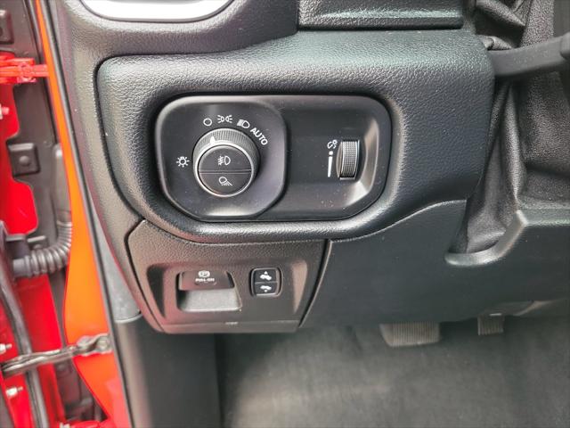 2020 Ram 1500 Big Horn Crew Cab 4x4 57 Box
