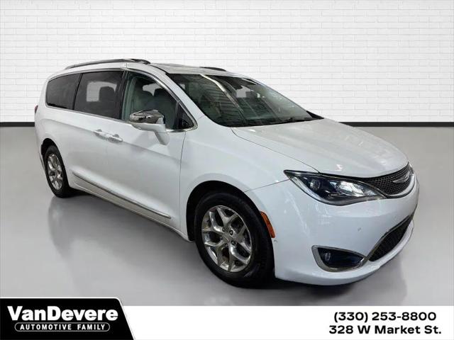 2017 Chrysler Pacifica Limited for sale in Akron, OH