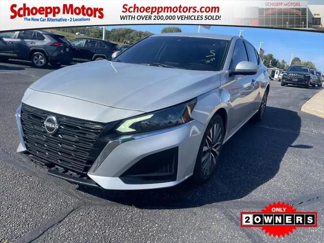 2023 Nissan Altima SV FWD for sale in Middleton, WI