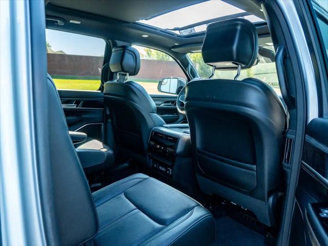 2023 Jeep Wagoneer Series II 4x4