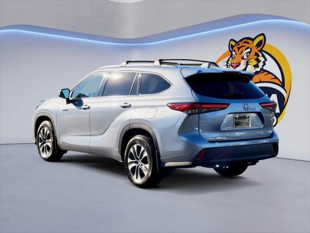 2020 Toyota Highlander Hybrid XLE