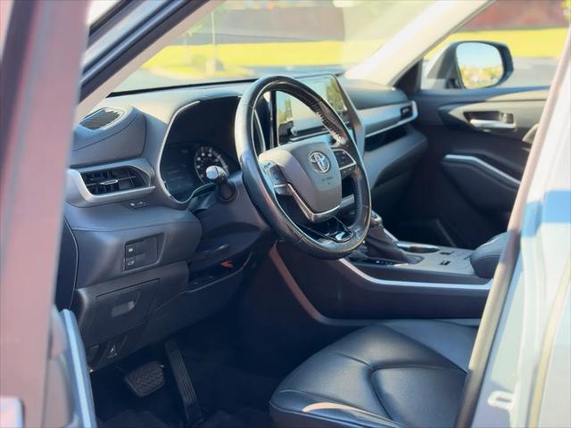 2020 Toyota Highlander Hybrid XLE