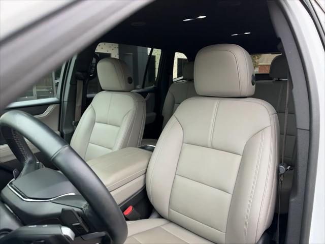 2026 GMC Acadia Elevation FWD