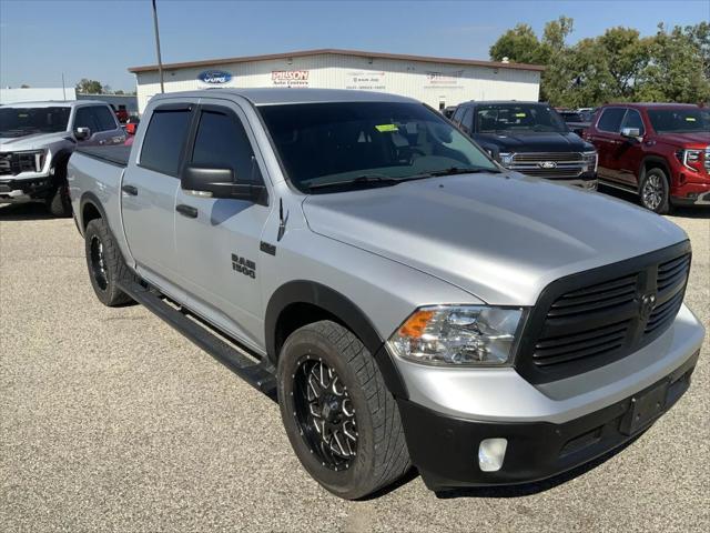 2017 Ram 1500 Big Horn Crew Cab 4x4 57 Box