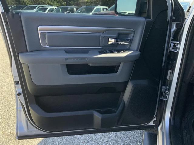 2017 Ram 1500 Big Horn Crew Cab 4x4 57 Box
