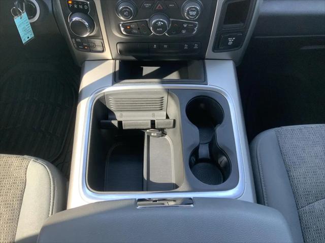2017 Ram 1500 Big Horn Crew Cab 4x4 57 Box