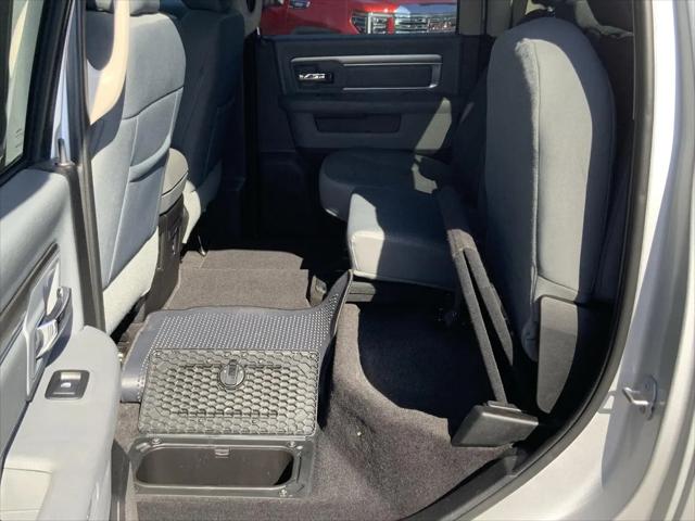 2017 Ram 1500 Big Horn Crew Cab 4x4 57 Box