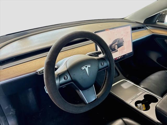 2022 Tesla Model 3 Rear-Wheel Drive