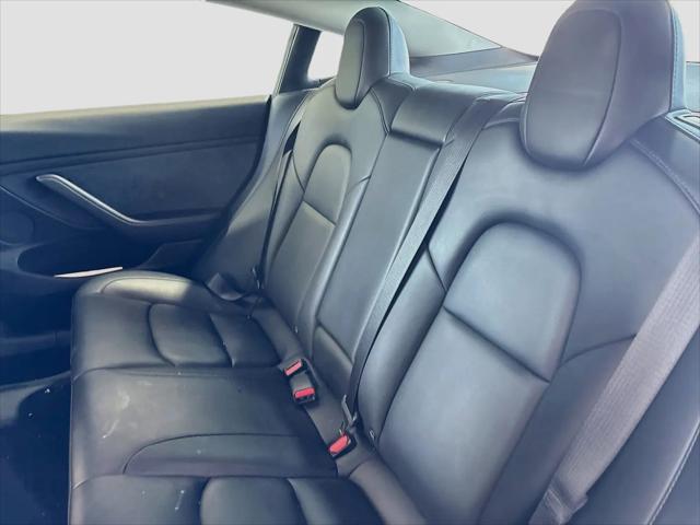 2022 Tesla Model 3 Rear-Wheel Drive