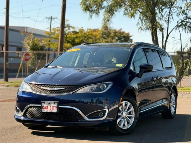 2019 Chrysler Pacifica Touring L for sale in Plainfield, NJ