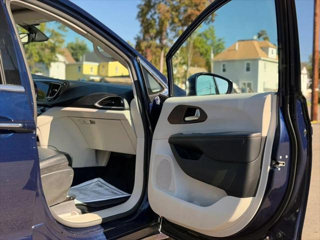 2019 Chrysler Pacifica Touring L
