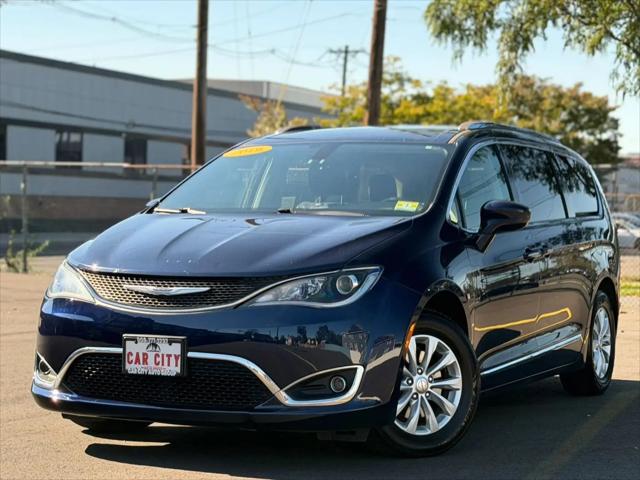 2019 Chrysler Pacifica Touring L