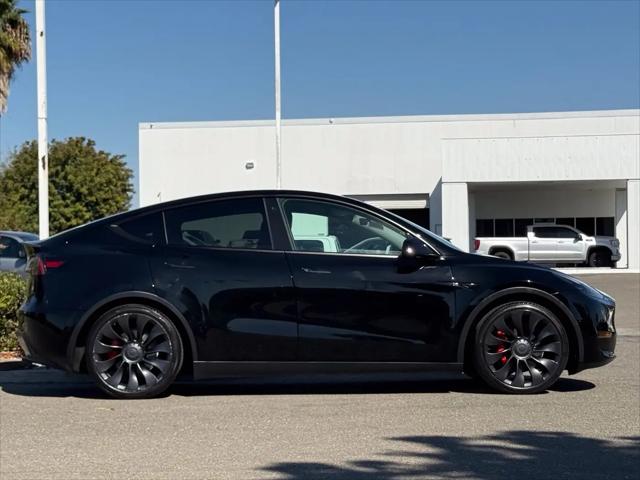 2022 Tesla Model Y Performance Dual Motor All-Wheel Drive