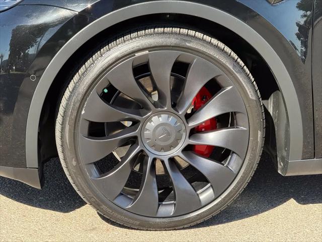 2022 Tesla Model Y Performance Dual Motor All-Wheel Drive