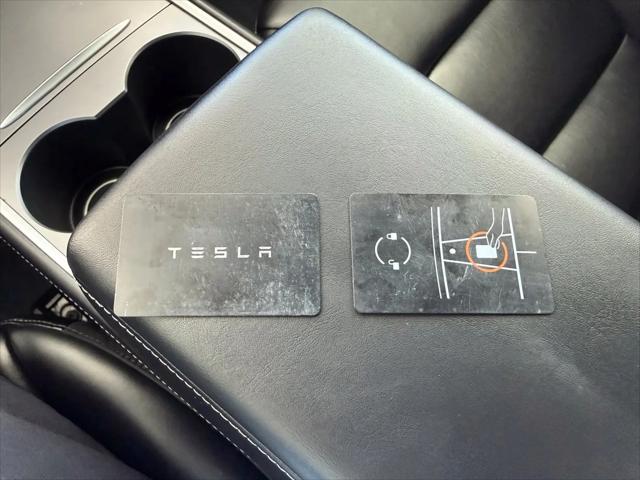 2022 Tesla Model Y Performance Dual Motor All-Wheel Drive