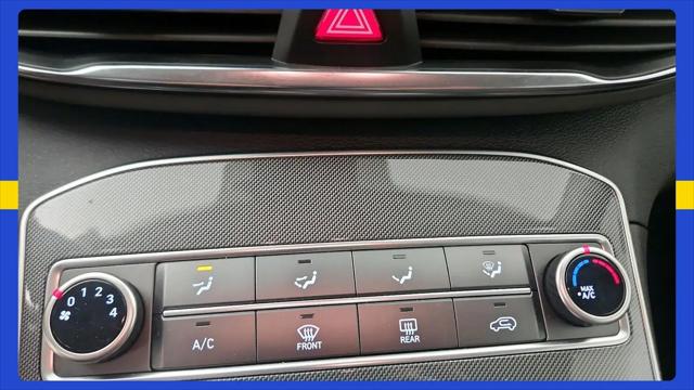 2023 Hyundai Santa Fe SE