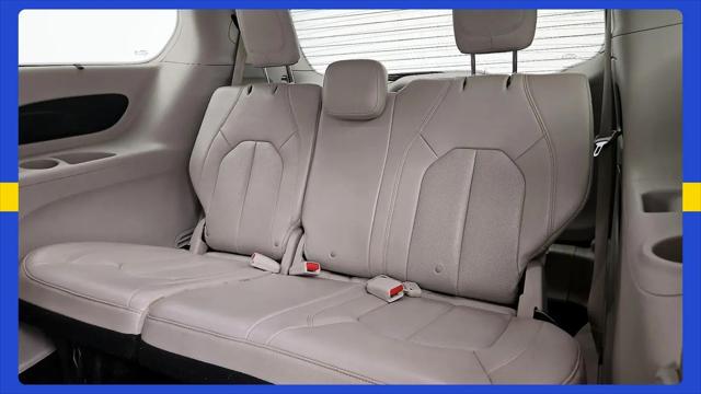 2021 Chrysler Pacifica Touring L