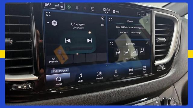 2025 Chrysler Pacifica Select