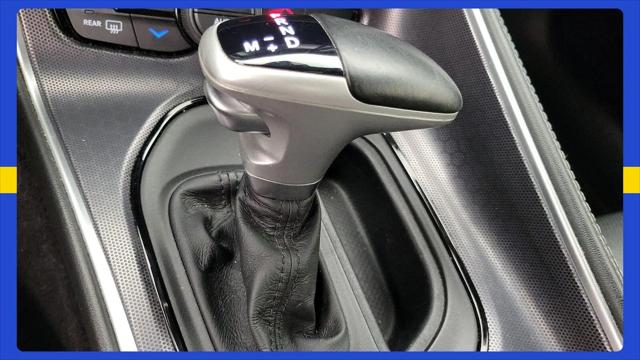2016 Dodge Challenger SXT Plus