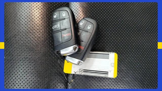 2016 Dodge Challenger SXT Plus
