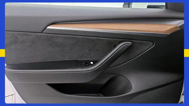 2021 Tesla Model 3 Standard Range Plus Rear-Wheel Drive