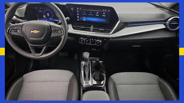 2025 Chevrolet Trax FWD LT