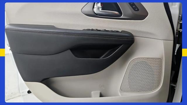 2020 Chrysler Pacifica Touring L