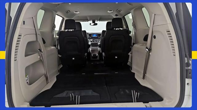 2020 Chrysler Pacifica Touring L