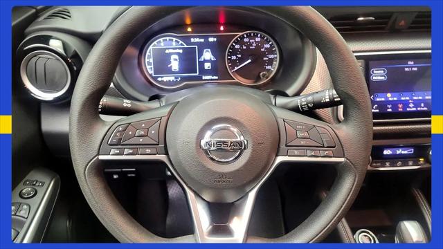 2020 Nissan Kicks SV Xtronic CVT