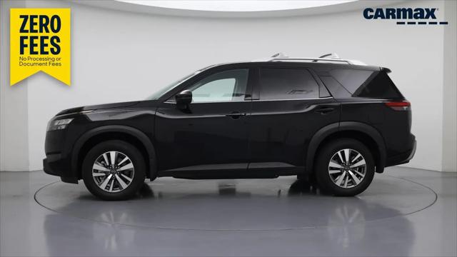 2025 Nissan Pathfinder SL FWD