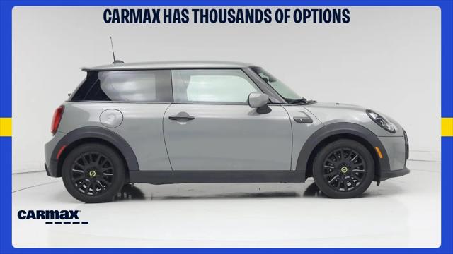 2023 MINI SE Hardtop Cooper Signature