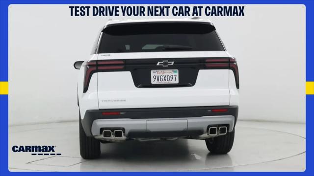 2025 Chevrolet Traverse FWD LT