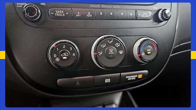 2016 Kia Soul Base