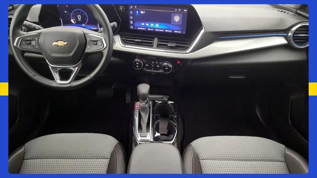 2025 Chevrolet Trax FWD LT