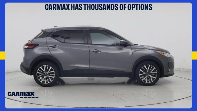2022 Nissan Kicks SV Xtronic CVT